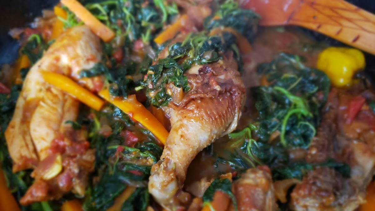 KUKU WA KIENYEJI KITUNGUU/FOIL/MBOGAMBOGA